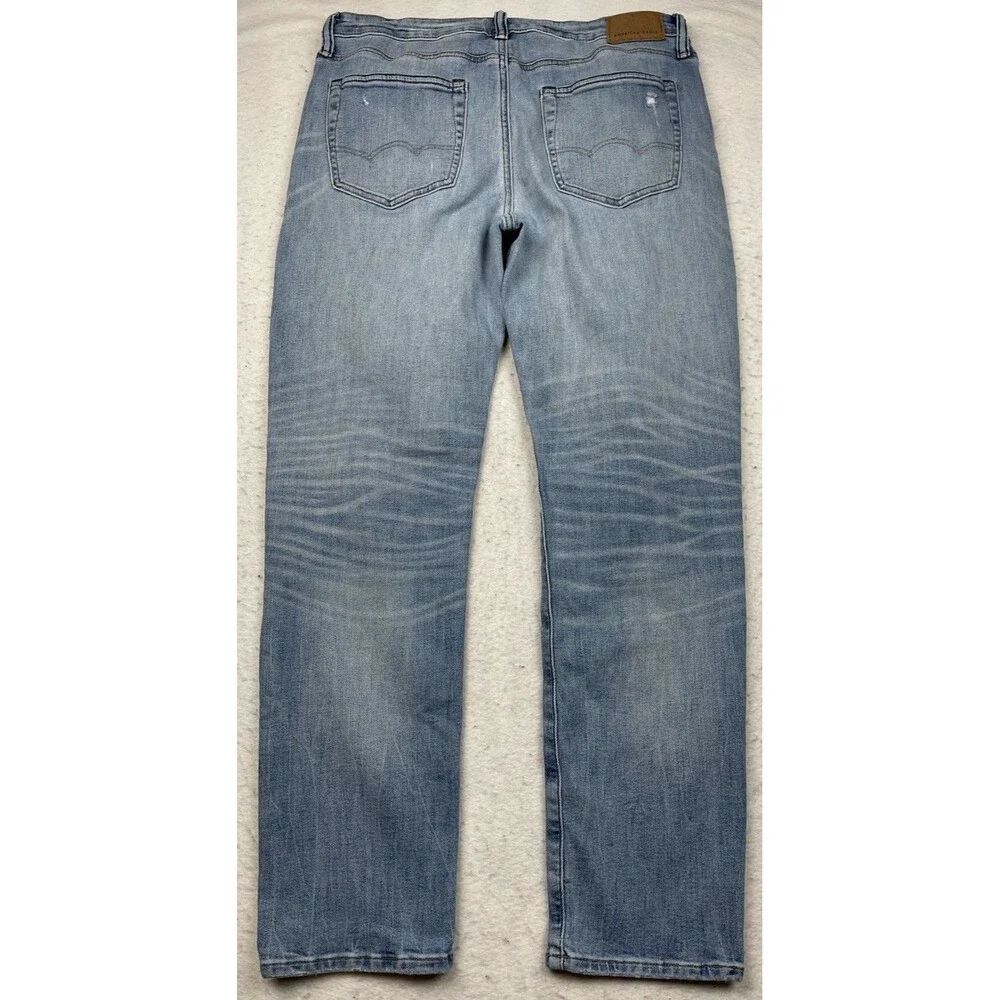 American Eagle Men’s 36x32 Light Wash Distressed Athletic Fit Airflex+ Jeans